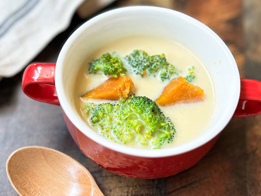 【miso soup】かぼちゃとブロッコリーの豆乳みそスープ