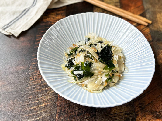 【味わいだし】新玉ねぎとわかめのだしナムル