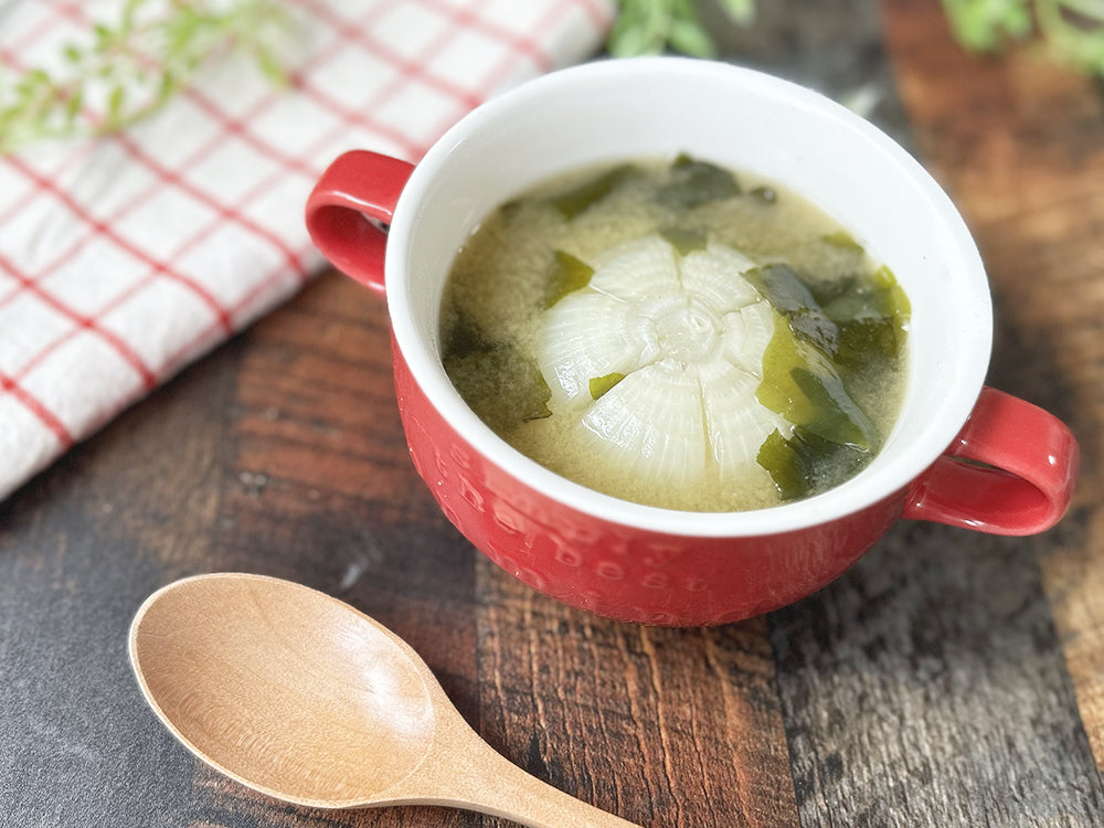 【miso soup】丸ごと新玉ねぎの味噌汁