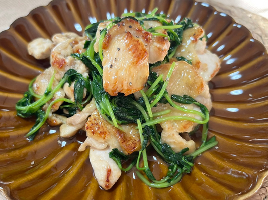 【味わいだし】豆苗と鶏もものバター炒め
